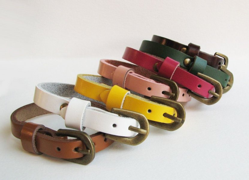 Bracelet cuir grav&eacute; simple tour &agrave; personnaliser