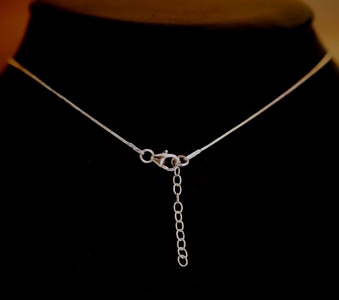 Silberne Halskette mit Swarovski-Anh&auml;nger Cosmic Square