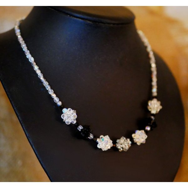 Perlenkugel-Halskette Schwarz Silber