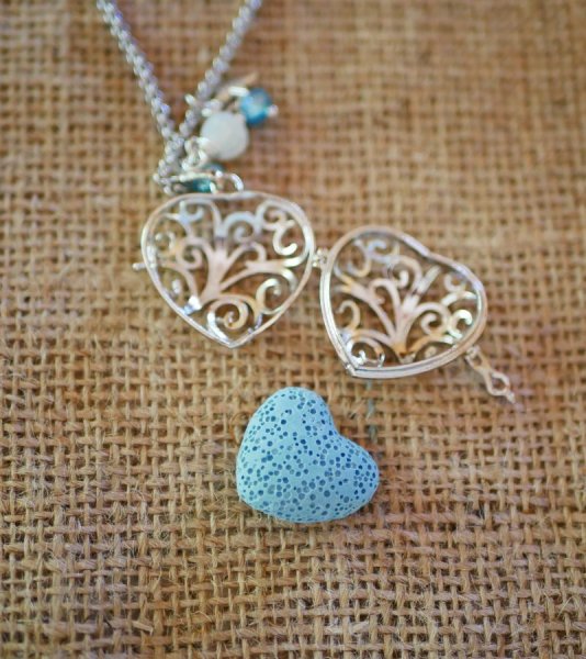 Halskette Anh&auml;nger Herz Parf&uuml;mdose mit Lavastein Farbe nach Wahl Geschenk Valentinstag