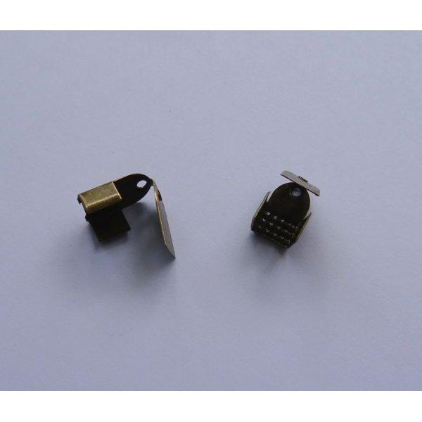 Bits mit Klappe Bronze 6 mm x 2