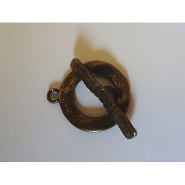 T-Verschluss Geh&auml;mmerter Ring 20 mm Bronze