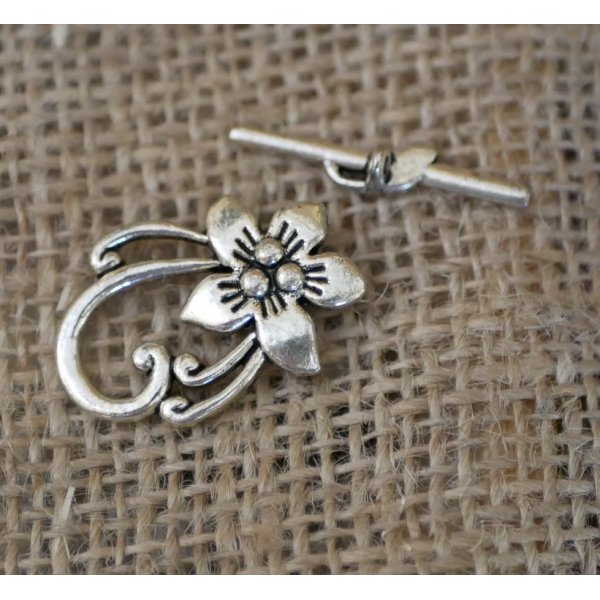 T-Verschluss Hibiskusbl&uuml;te 30 mm versilbert vielli