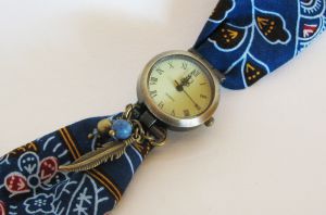 Kit montre bracelet tissus Wax africain bleu