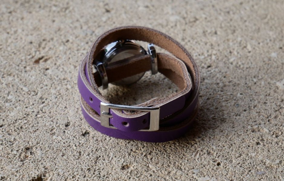 Montre cuir Violet cascade de perles nacr&eacute;es &agrave; personnalisation